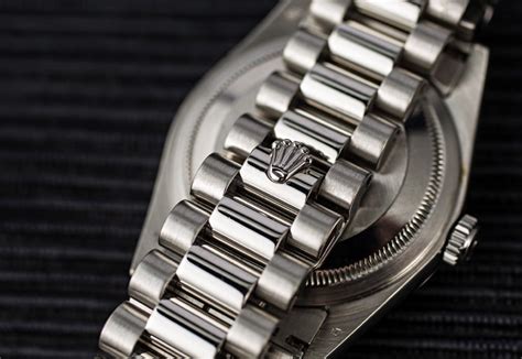 rolex presidential white gold band|rolex president bracelet vs jubilee.